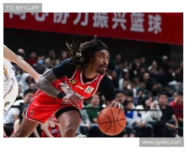 广州龙狮签约前NBA球员伯顿